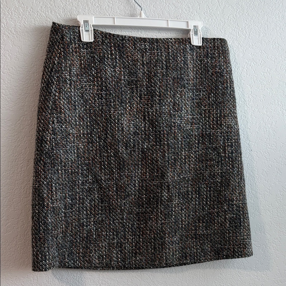 Elegant Ann Taylor Factory Tweed Skirt